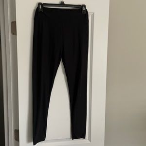 ⭐️Lularoe OS black leggings